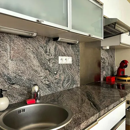 Apartment Chic